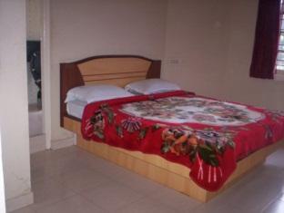 Rn Holidays Hotel Ooty Exterior photo